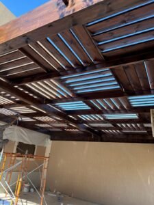 مظلات خشبية