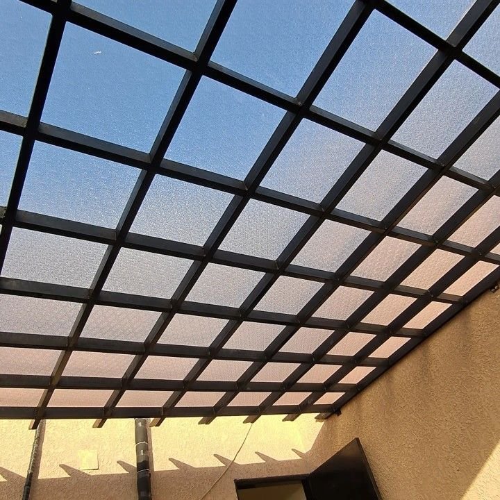 مظلات لكسان مكة